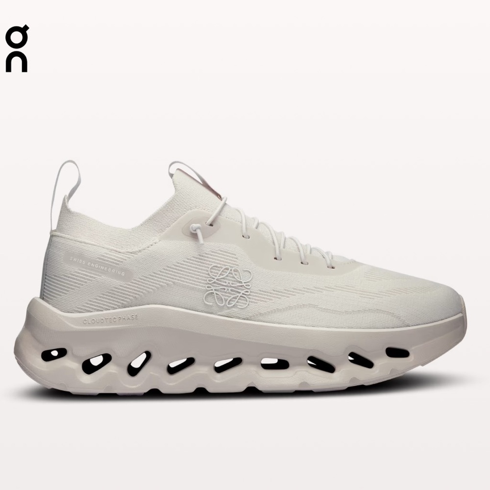 LOEWE x ON CLOUD Cloudtilt